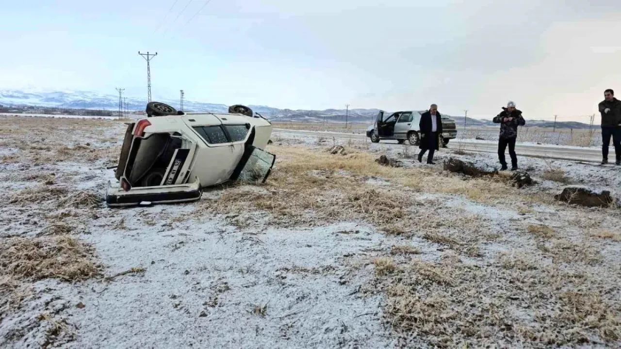 Adilcevaz'da Meydana Gelen Trafik Kazasında 5 Kişi Yaralandı!