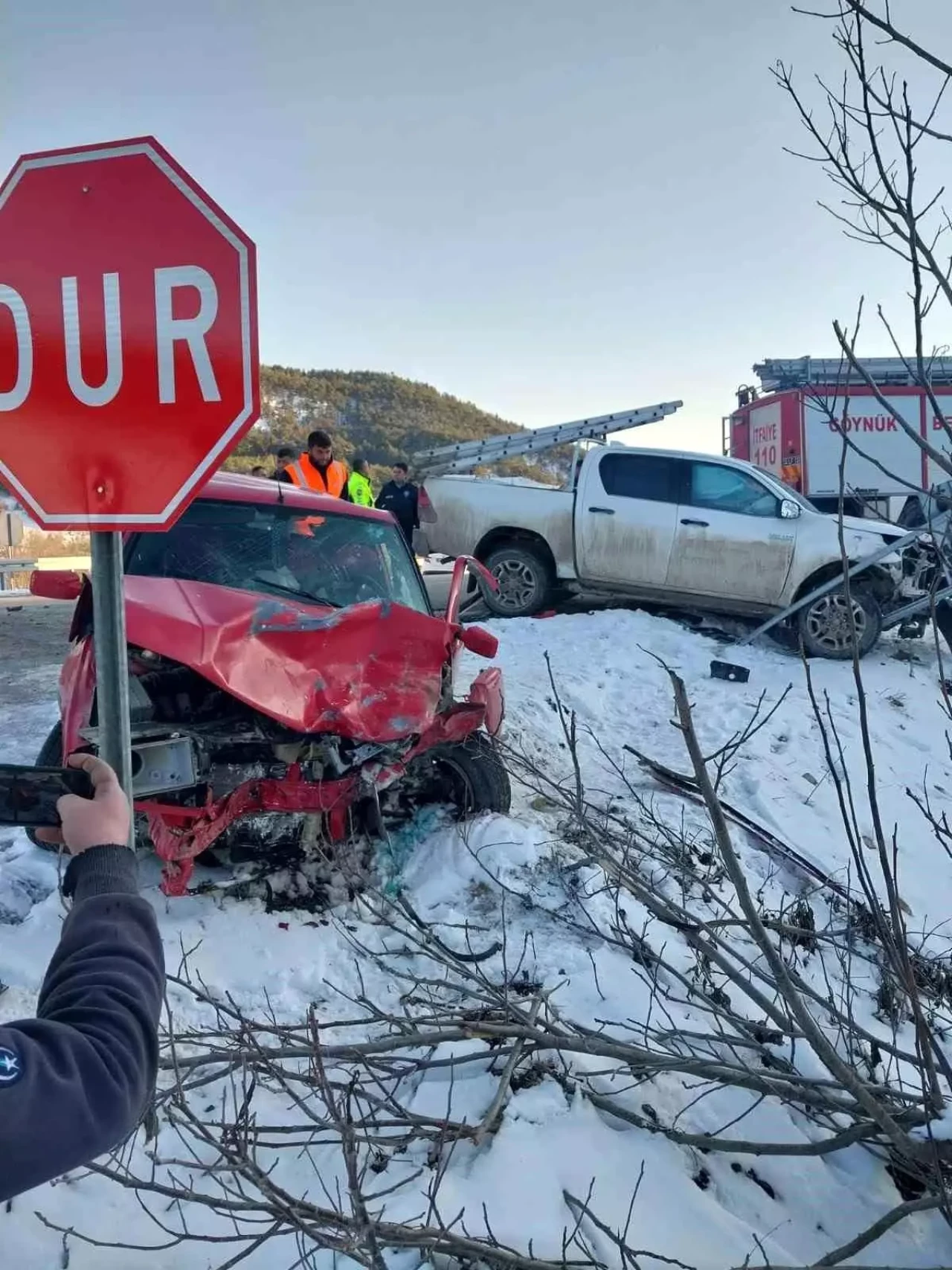 Bolu'da Trafik Kazası Meydana Geldi: 4 Kişi Yaralandı!