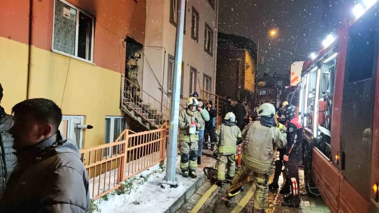 Kağıthane'de elektrik sobası nedeniyle çıkan yangın!