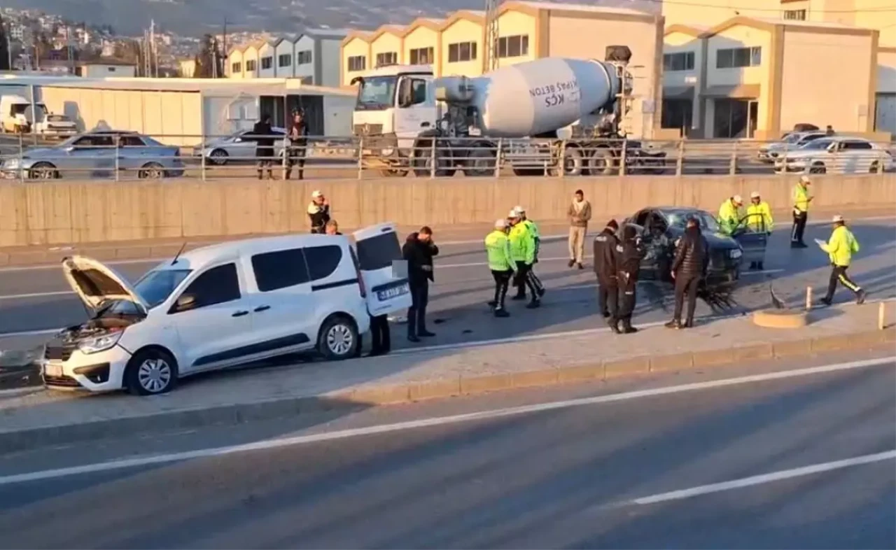 Kahramanmaraş'ta Meydana Gelen Trafik Kazasında 4 Kişi Yaralandı!