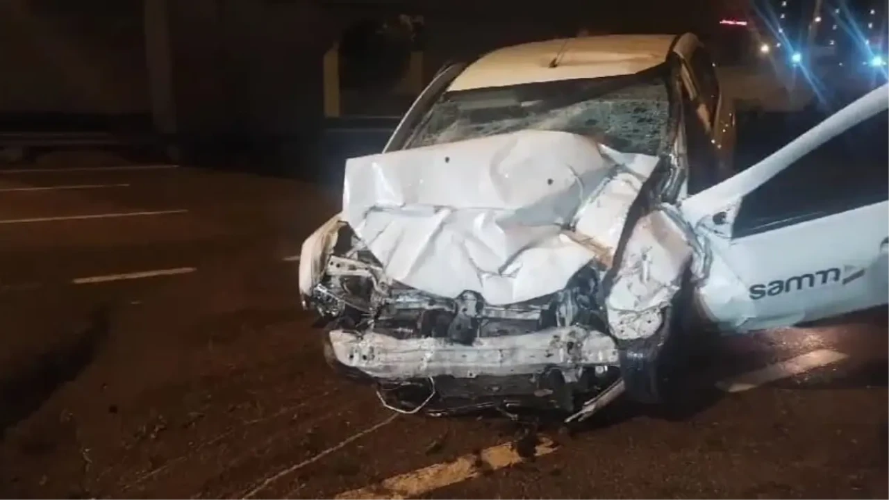 Maltepe'de Trafik Kazası: Nurhak Kaygısız Acil Servise Sevk Edildi!