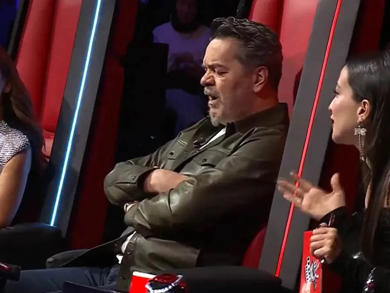 O Ses Türkiye'de gergin anlar: Hadise ile Melike Şahin kapıştı!