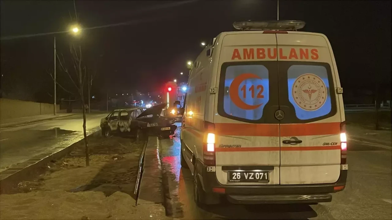 Alevlerin Ortasından Kaçan Sürücü Fatih Y. Kötü Şekilde Yaralandı!