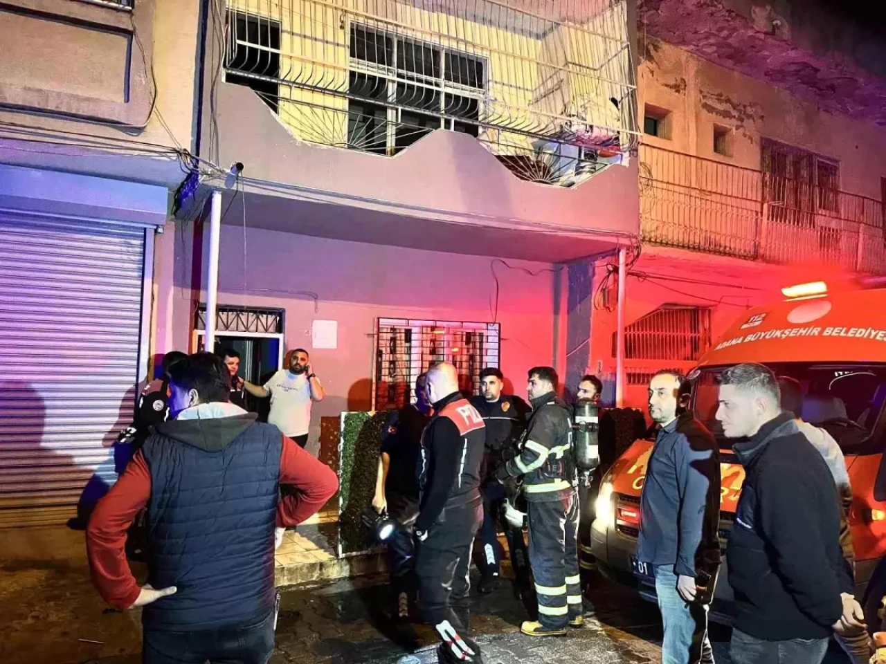 Adana'da Yangın: Doğukan G. ve Kurtuluş Can N. Hayatını Kaybetti!
