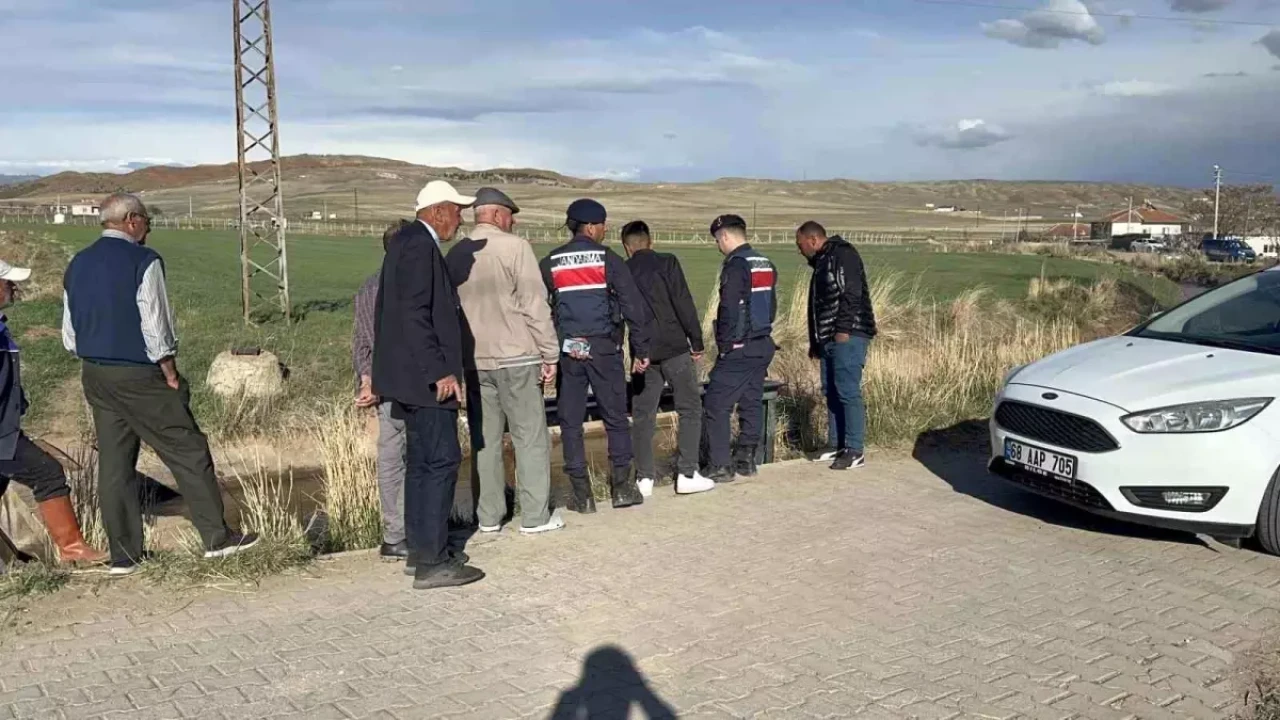 Aksaray'da Küçük Çocuk  Sinan Yavaş Sulama Kanalında Ölü Bulundu!