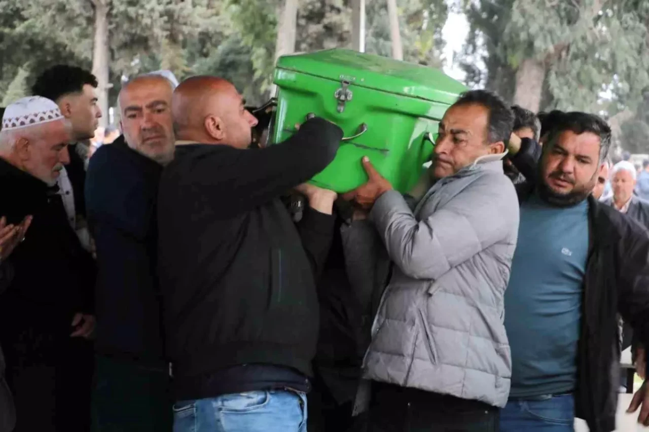 Hatay'daki Kazada 6 Kişi Hayatını Kaybetti