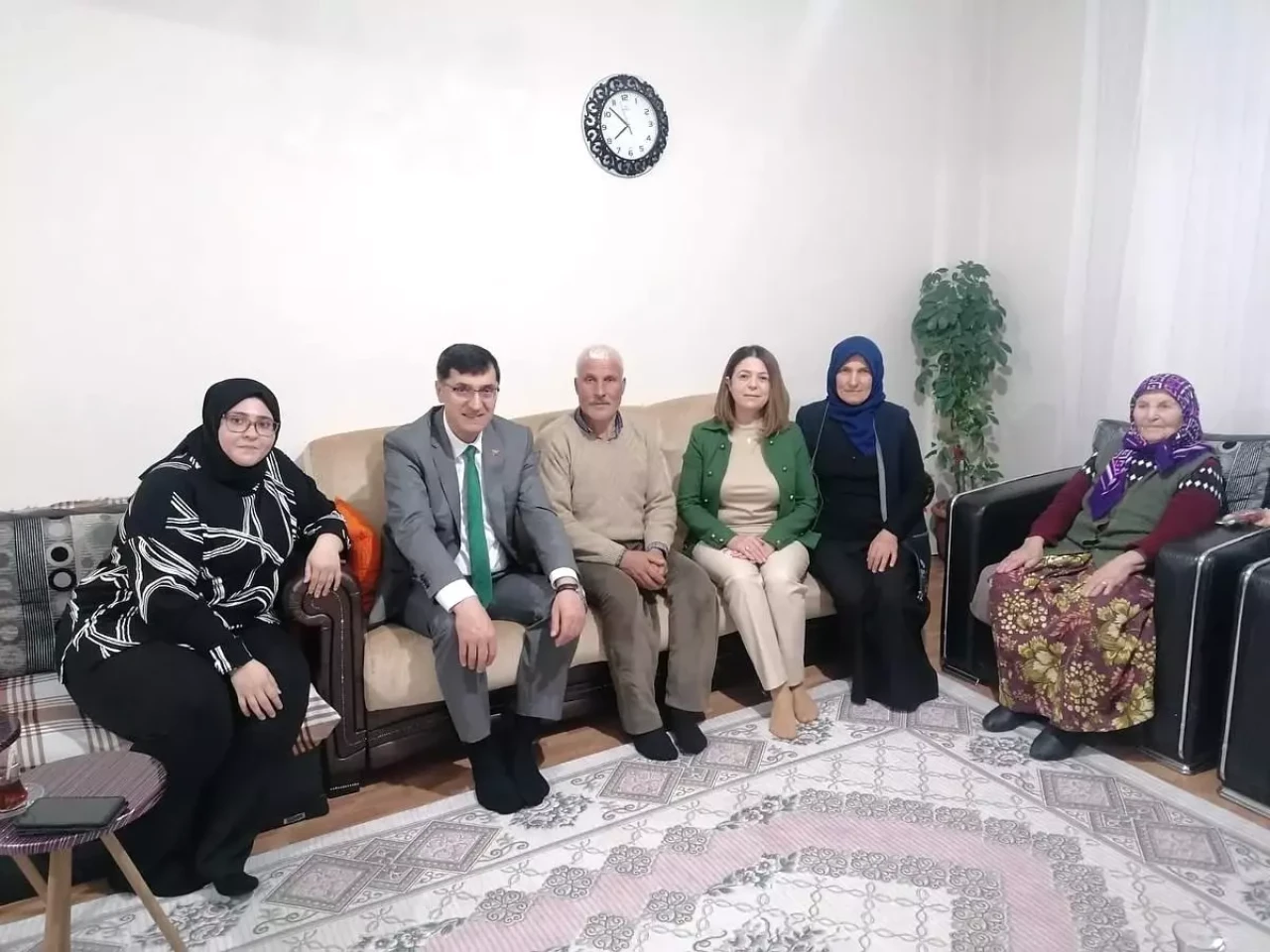 Kütahya Belediye Başkanı Kahveci, Ramazan İftarında Vatandaşlarla Buluştu