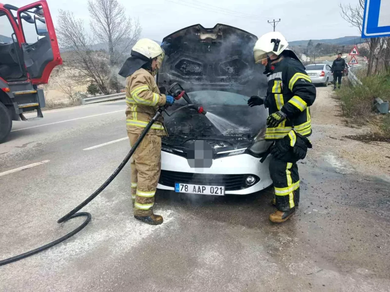 Safranbolu'da Otomobil Felaket Bir Şekilde Alev Aldı!