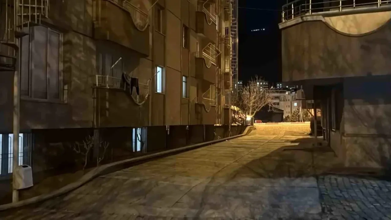 Tokat'ta Balkonun Düşen Rüzgar Salih Sayar Hayatını Kaybetti!