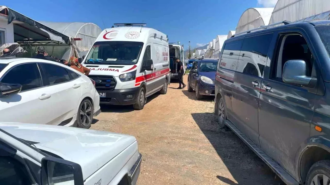 Antalya Kaş'ta Sobadan Sızan Gaz Faciası: 3 Kişi Hayatını Kaybetti