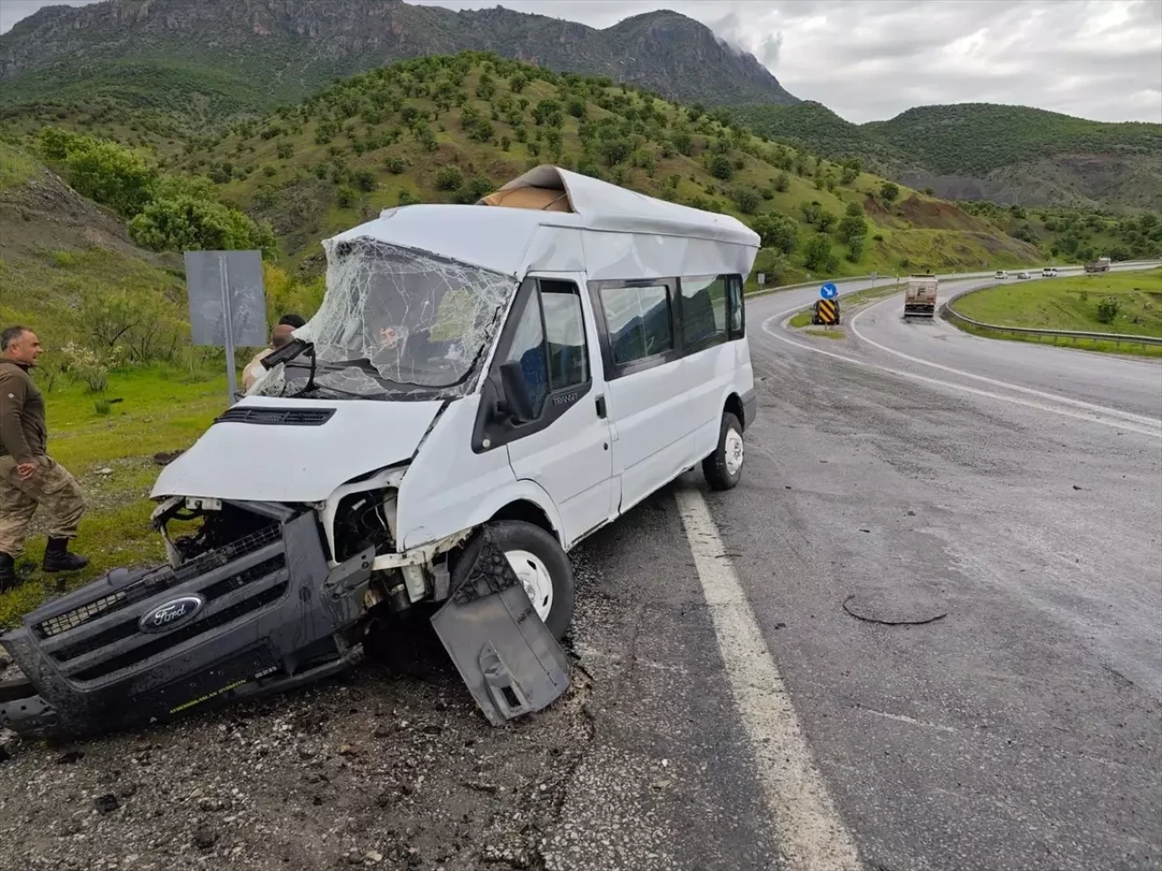 Bitlis'te Trafik Kazasında 1 Kişi Hayatını Kaybetti, 2 Kişi Yaralandı!