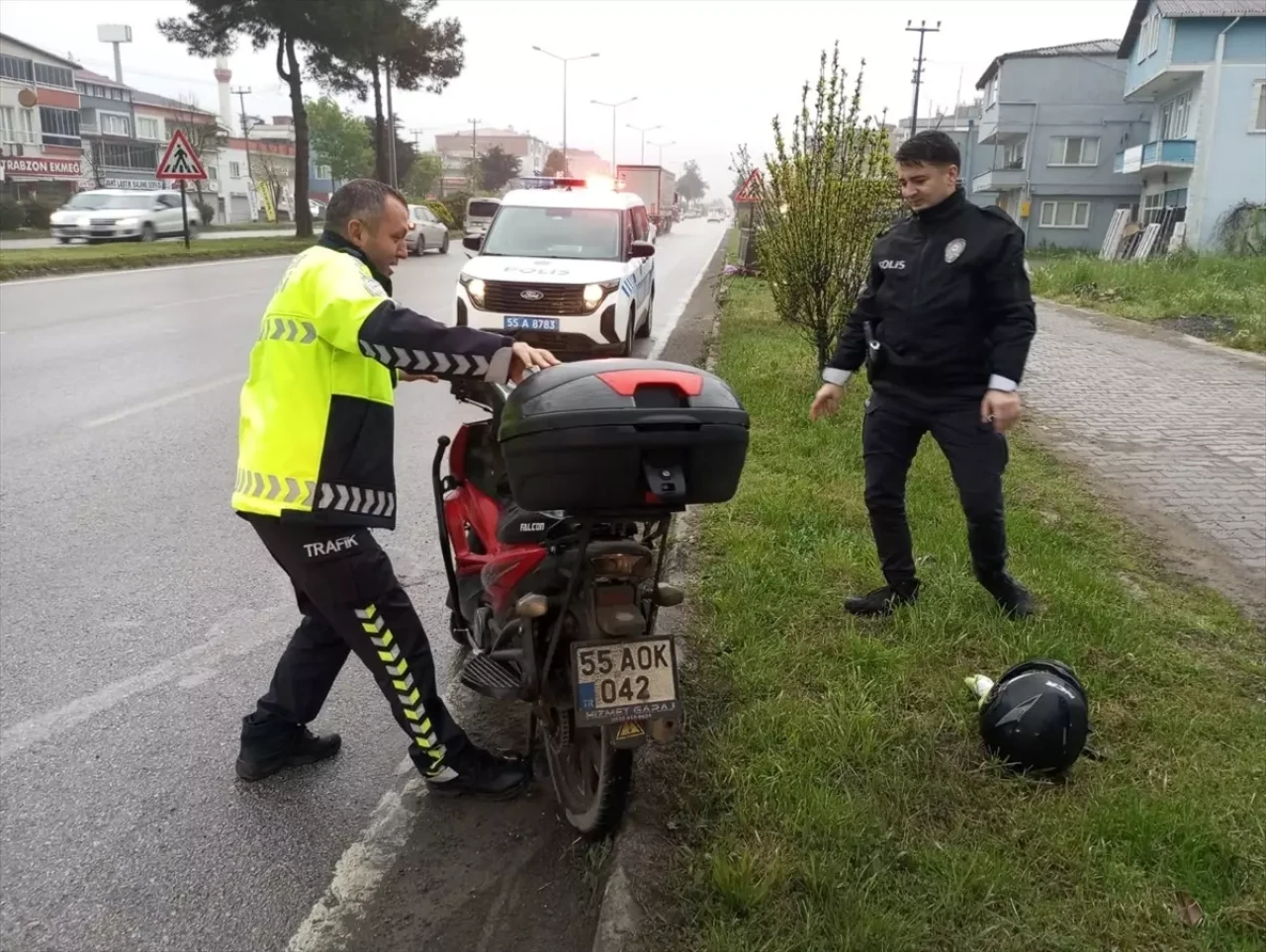 Samsun Çarşamba'da Motosiklet Kazasında Sürücü Adem S. Yaralandı!