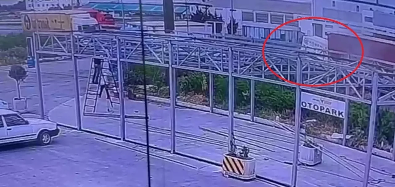 Bursa Karacabey'de Trafik Kazasında 2 Kişi Hayatını Kaybetti!