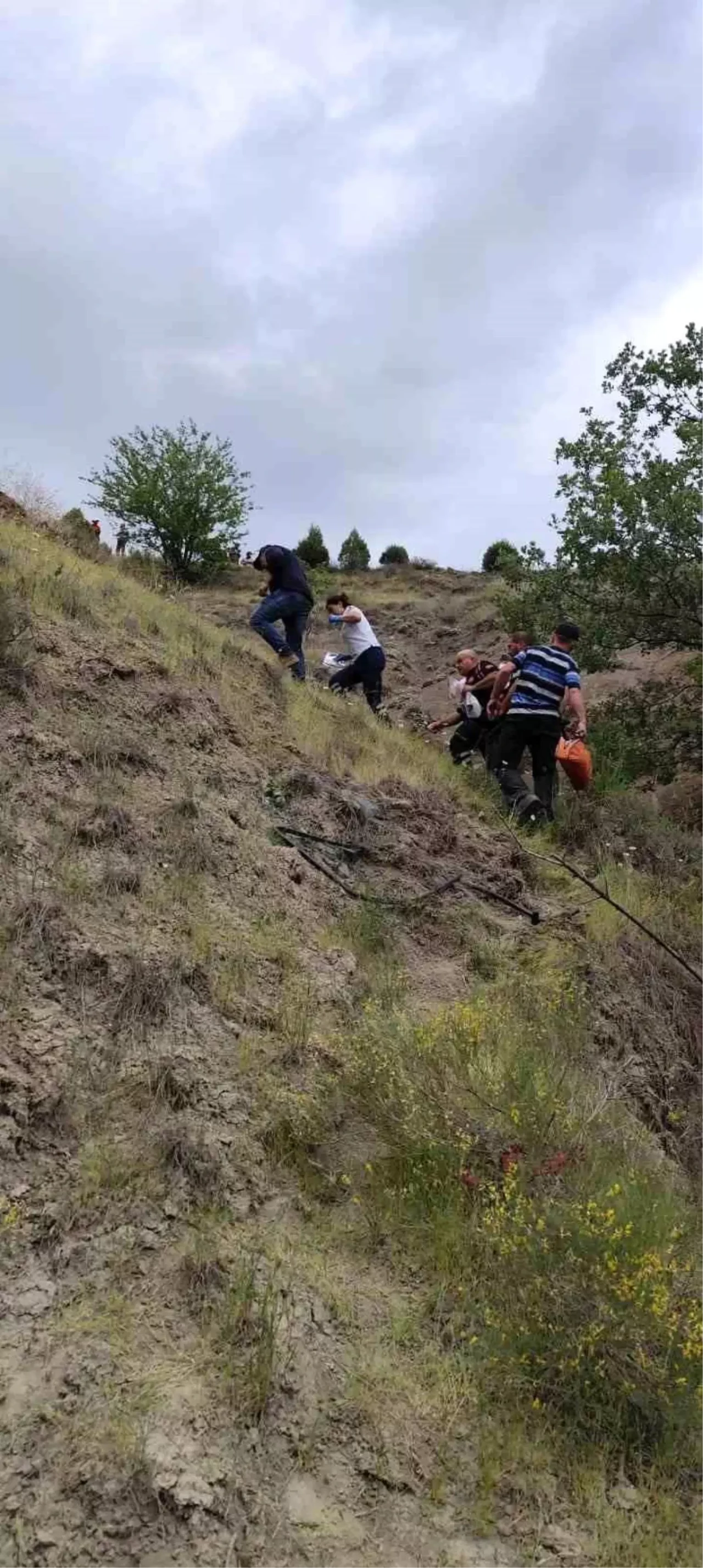 Çorum'da Traktör Kazası: Sürücü Dursun Saltık Hayatını Kaybetti!
