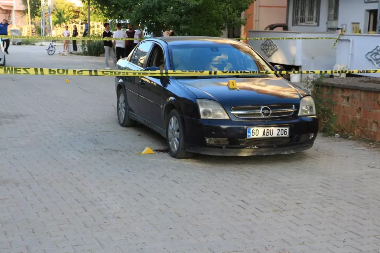 Tokat'ta Trafik Kazası: 3 Yaşındaki Efe Yaşar Hayatını Kaybetti!