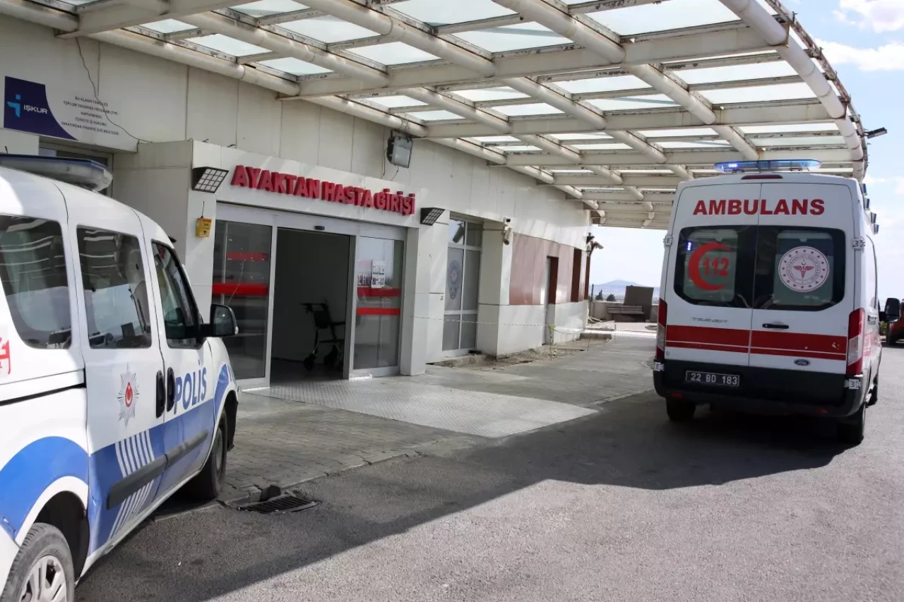 Edirne Uzunköprüde 2 Yaşındaki Çocuk Fare Zehri İçti