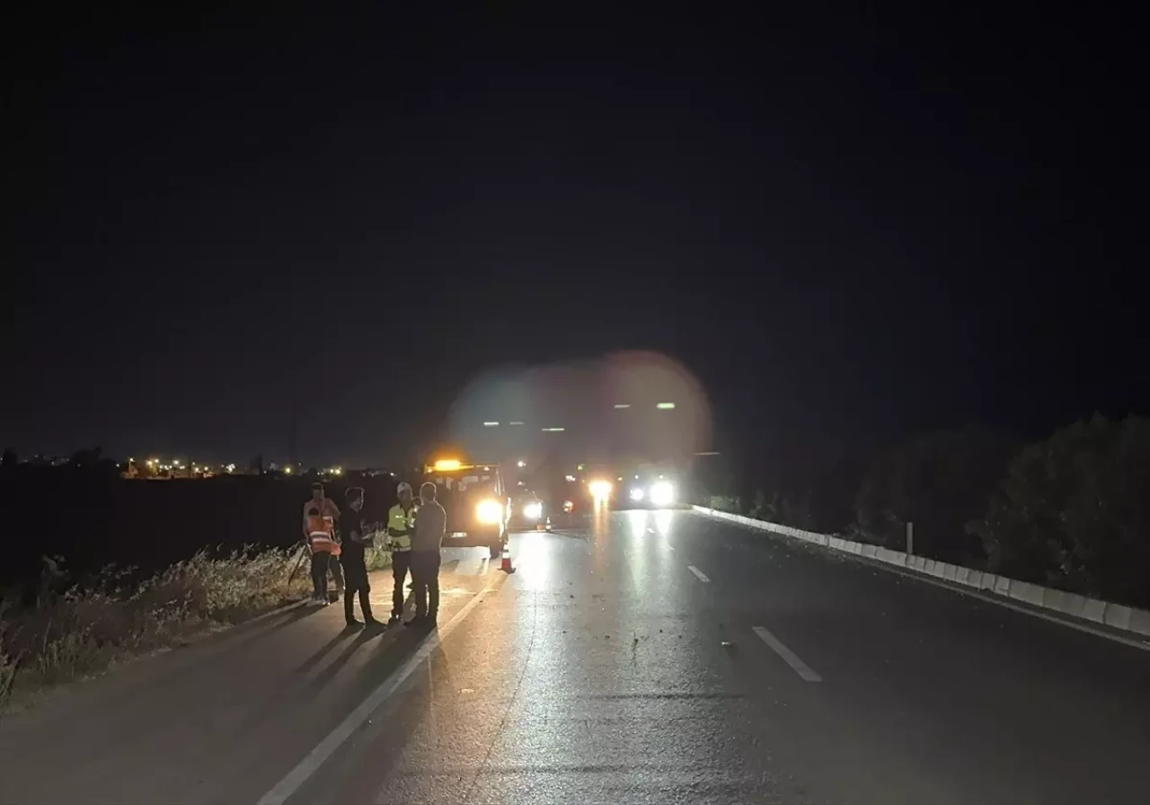 Adana Sarıçam İlçesinde Zincirleme Kaza: 2 Yaralı!