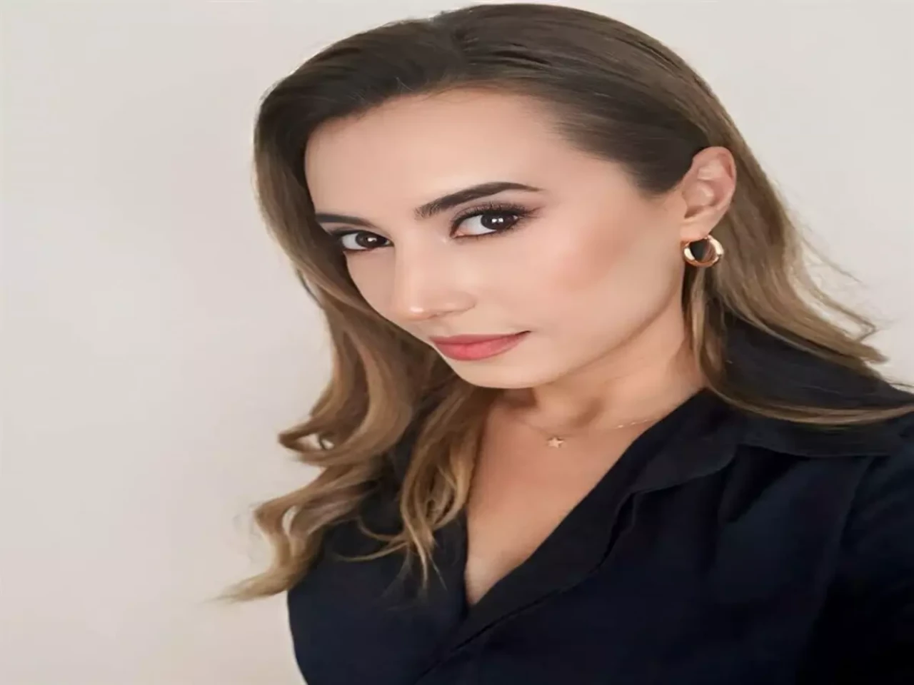 Tay TV Sunucusu Esen Gök Son Yolculuğuna Uğurlandı!