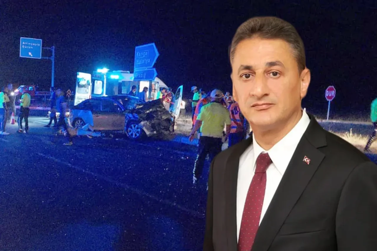Sivas'ta eski Bitlis Valisi Erol Karaömeroğlu trafik kazasında öldü!