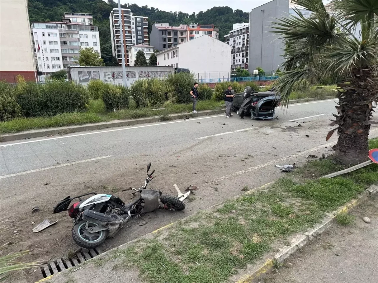 Artvin Hopa'da Kaza: Mert S. ile Ebrar Ü. Hayatını Kaybetti!