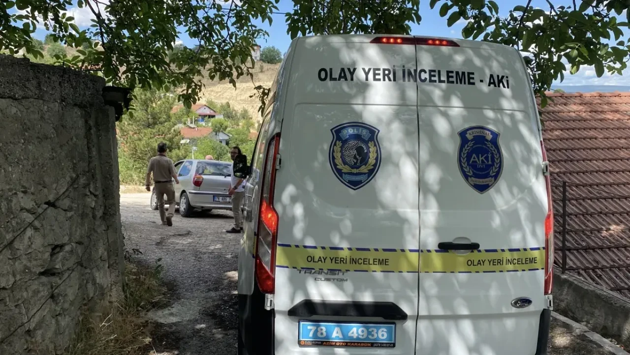 Karabük'te Yolda Düşen Erdoğan Denizli Hayatını Kaybetti!