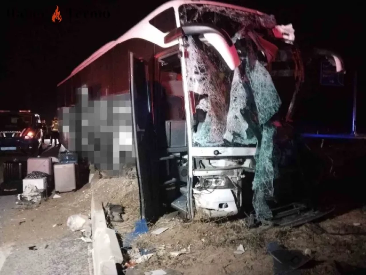 Denizli'de Otobüs Minibüs Kazası: 1 Ölü 13 Yaralı