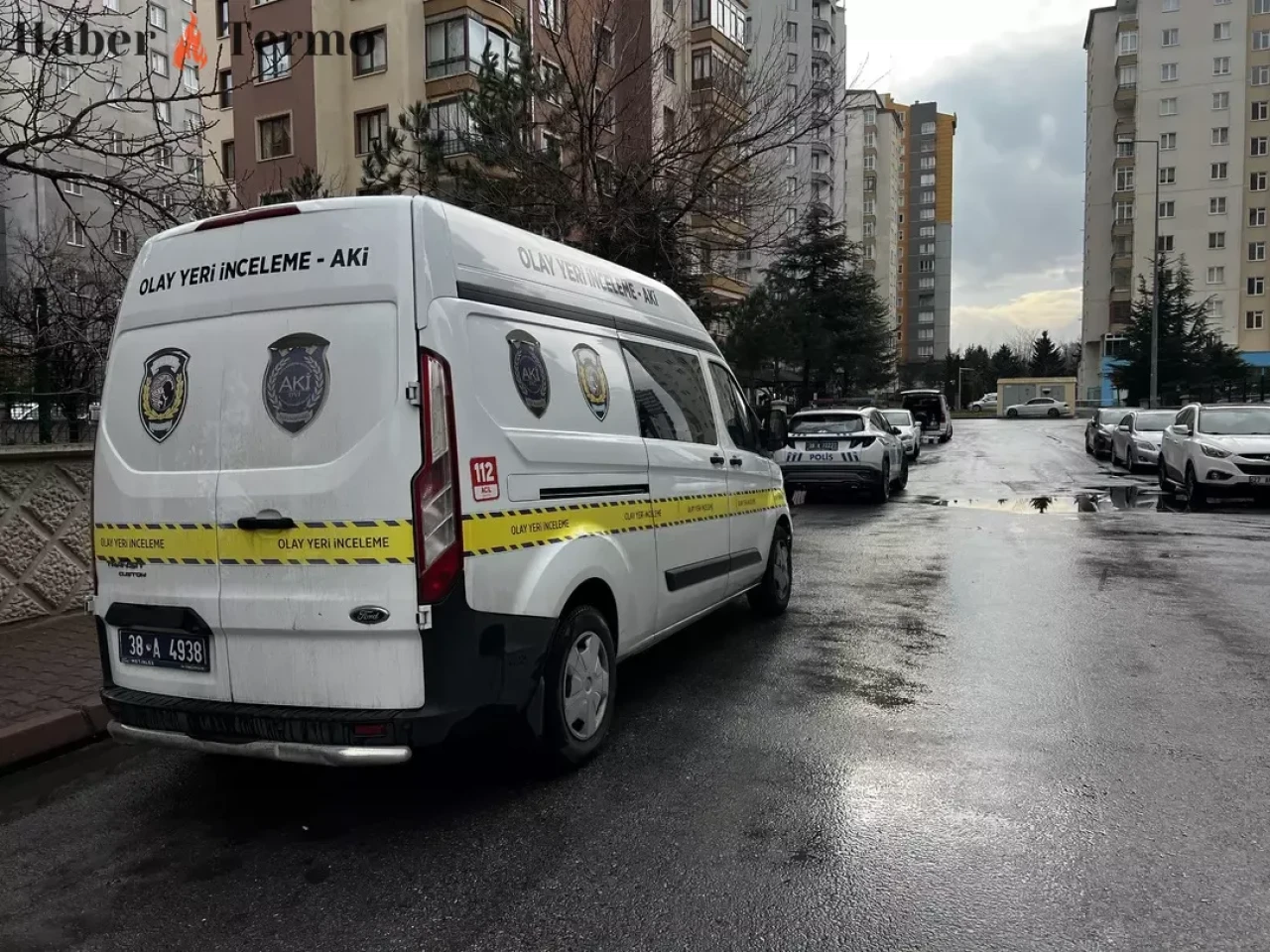 Kayseri'de Korkunç Cinayet: Eşini Öldürmeye Giden Adam Başkasını Öldürdü