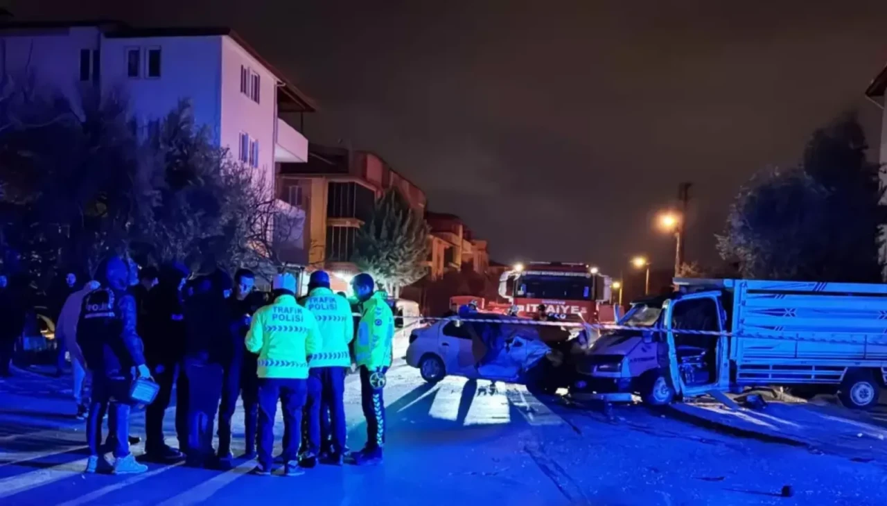 Denizli'de Alkollü Sürücü Kazada Oğlu Kadir Egeli'yi Kaybetti!