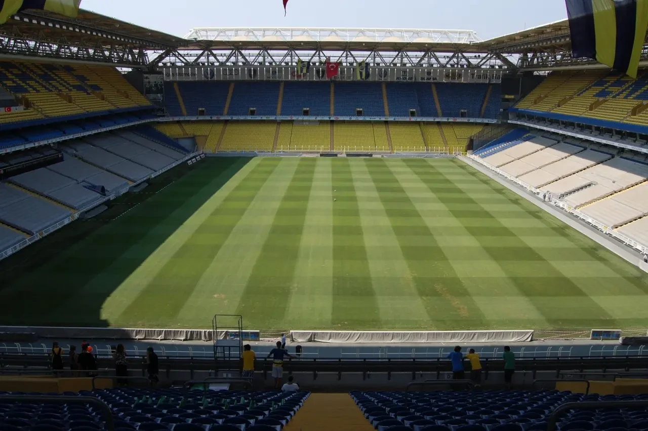 Galatasaray'un maç biletleri taraftarlar için satışa sunuldu.