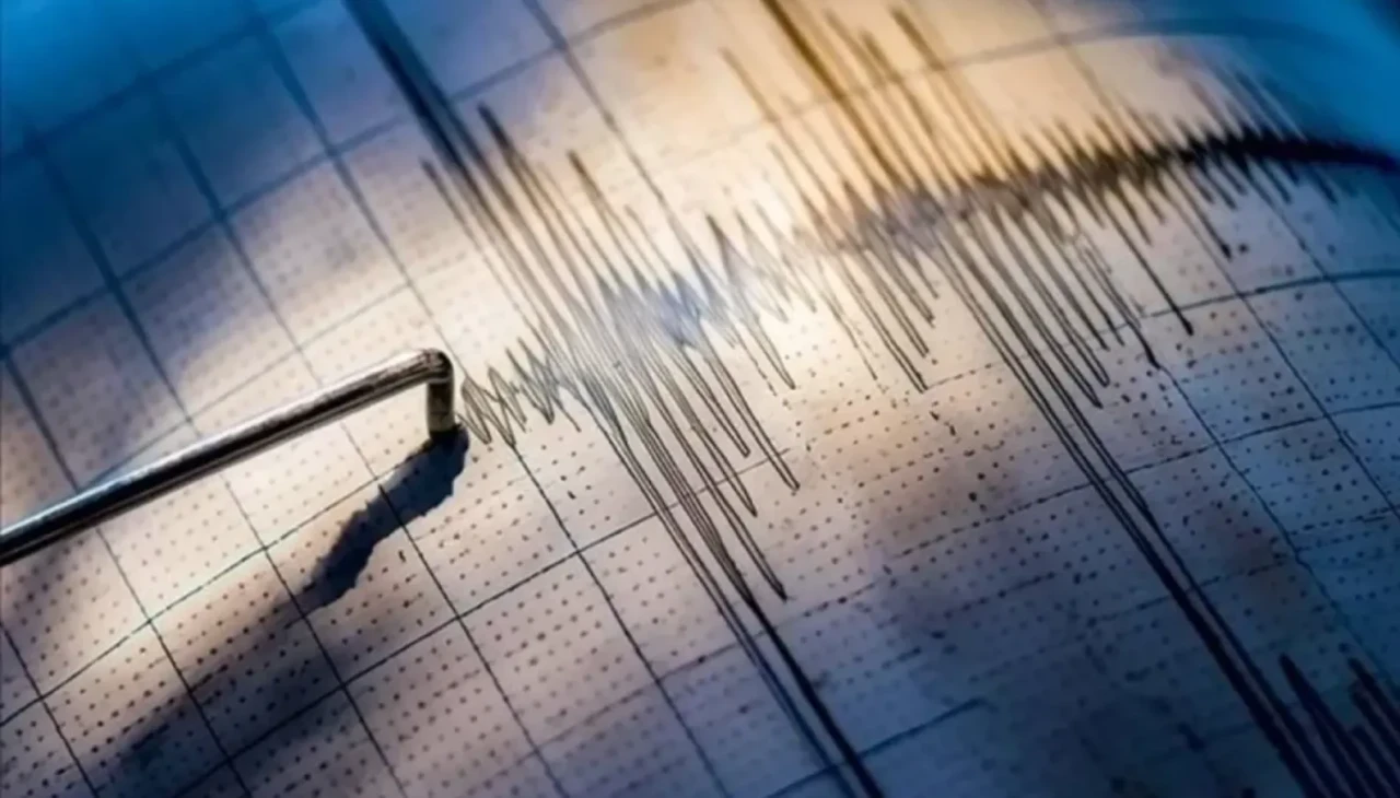 Son Dakika...  Akdeniz’de 4,2 büyüklüğünde deprem!