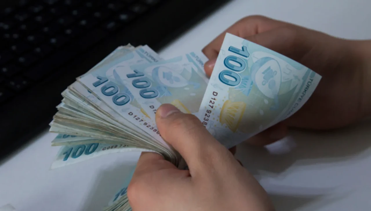 En düşük emekli aylığı arttı: Zamlı aylıklar bu ay hesaplarda olacak!