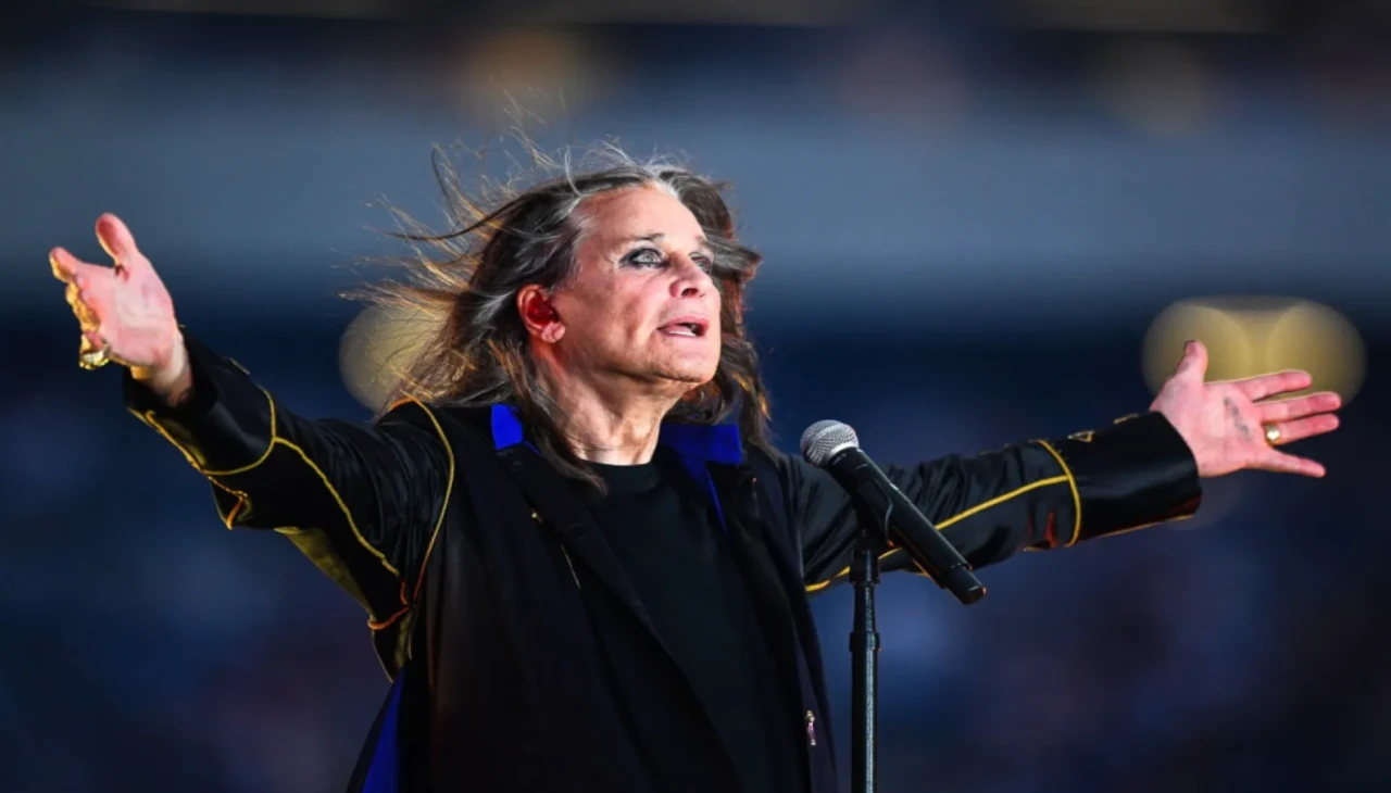 Black Sabbath’ın efsanevi solisti Ozzy Osbourne hayatını kaybetti!