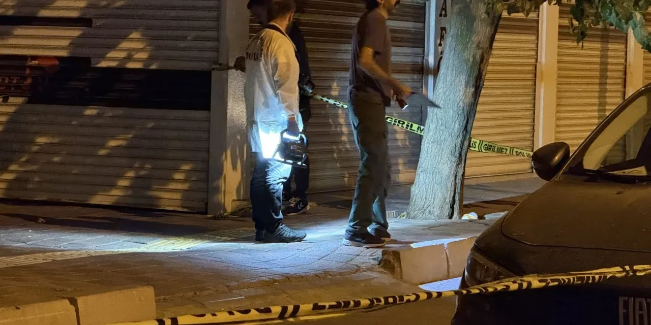 Diyarbakır Bağlar İlçesinde Kahvehanede Silahlı Kavga: 12 Yaralı