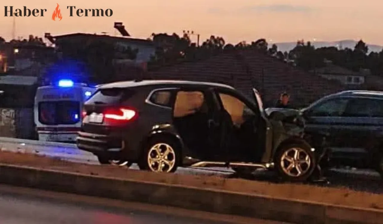 Söke Sazlı'da 112 Ambulansı ile Jeep Çarpıştı, Yaralanan Olmadı