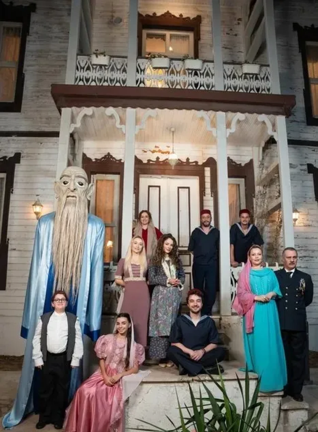 Aile Saadeti 10. Bölümde Kleopatra Hazinesi Bulundu, Fikri Vuruldu