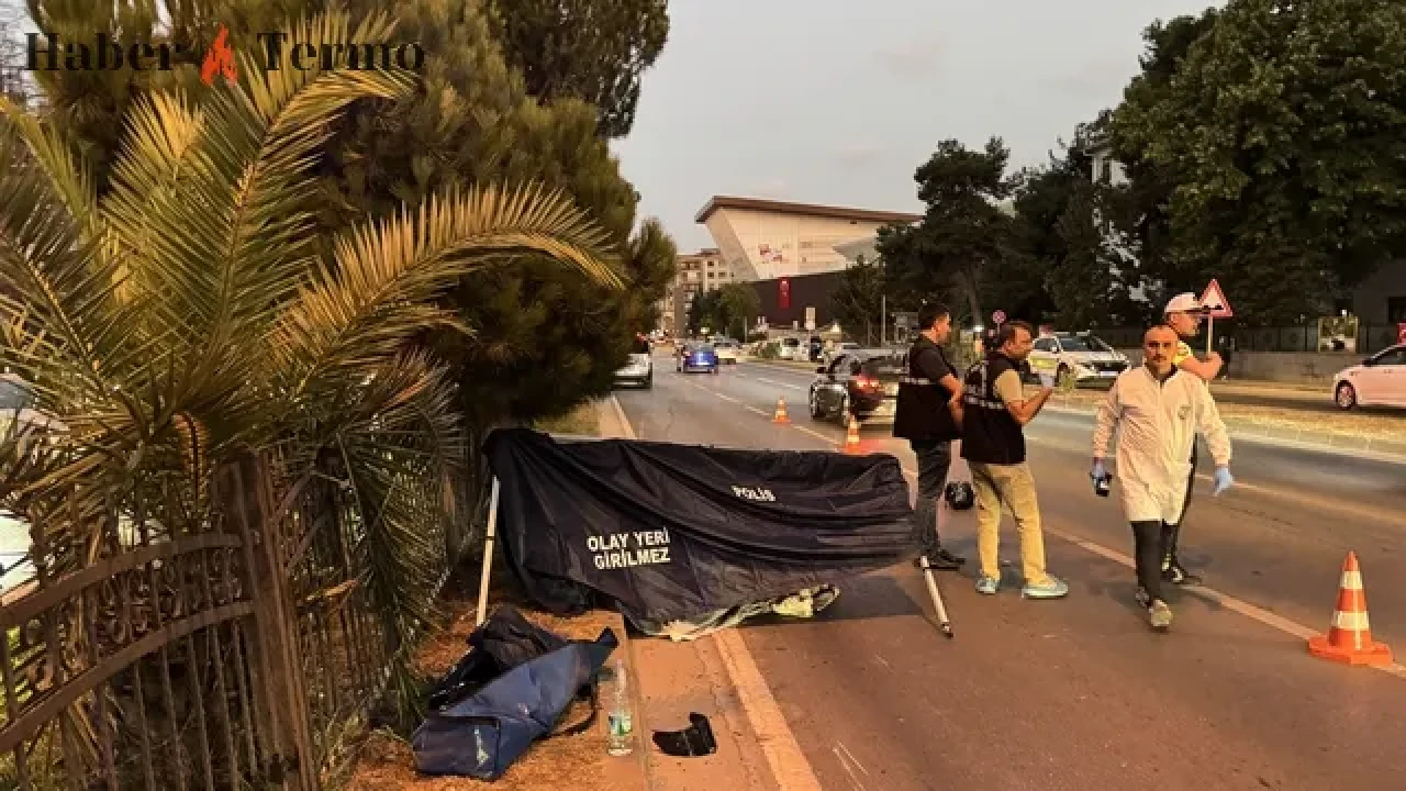 Samsun Atakum'da motosiklet sürücüsü  Neriman Öksüm'e Çarptı 1 Ölü 1 Yaralı