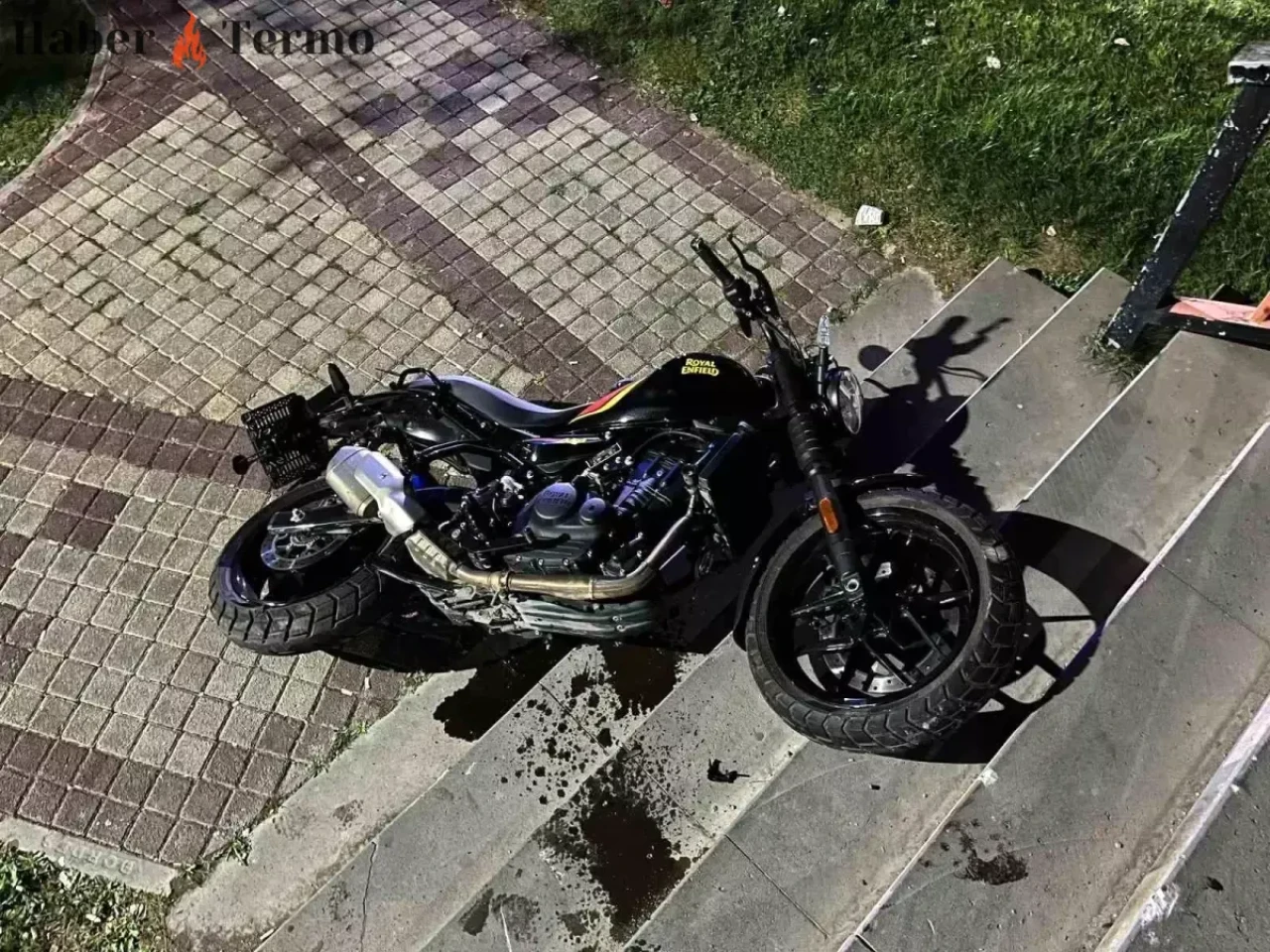 Eskişehir'de B.M.Z.'nin Motosikleti ile Yayalara Çarptı: 4 Yaralı