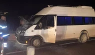 Adıyaman'ın Besni İlçesinde Tahir Koşar'a Ait Olan Seyir Halindeki Minibüs Alev Aldı!