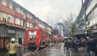 Başakşehir'de bulunan kauçuk atölyesinde çıkan yangın panik yarattı!