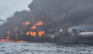 Petrol tankeri, yük gemisi ile çarpıştıktan sonra infilak etti!