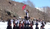 Türkiye Artisitik Buz Pateni Milli Takımı'ndan 8 Mart Dünya Kadınlar Günü Gösterisi