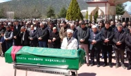 Isparta'da Trafik Kazasında Hayatını Kaybeden Elif Kaya'nın Cenazesi Toprağa Verildi