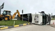 Kastamonu'da Tır Devrildi, Sürücü Olaydan Yara Alarak Kurtuldu!