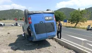 Burdur'da Hafif Ticari Araç Felaket Bir Şekilde Takla Attı!