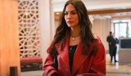 Demet Özdemir sezonun yorgunluğunu kumsalda atıyor!