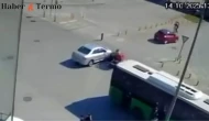 Denizli’de Kaza: Otomobil Motosiklete Çarptı, O Anlar Kamerada
