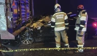 Kütahya'da Feci Kaza: Duran TIR'a Çarpan Otomobilde 4 Ölü