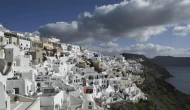 Yunanistan, Santorini Adası’nda acil durumlar için liman inşa ediyor