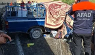 Hakkari'de Ölümcül Kaza: 4 Can Kaybı, 1 Yaralı. Kaza Videosu ve Resimleri