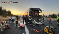 TEM Otoyolu'nda Feci Kaza: Otobüs ile Kamyon Çarpıştı, 1 Ölü 10 Yaralı